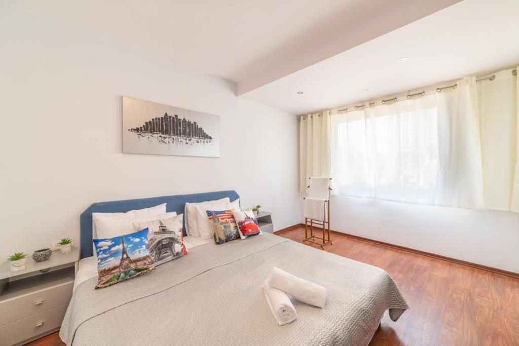 Art Apartment In Mamila - Art & View Jeruzsálem Kültér fotó