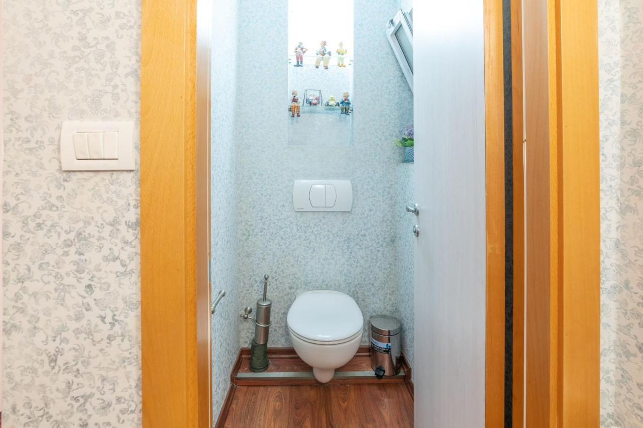 Art Apartment In Mamila - Art & View Jeruzsálem Kültér fotó