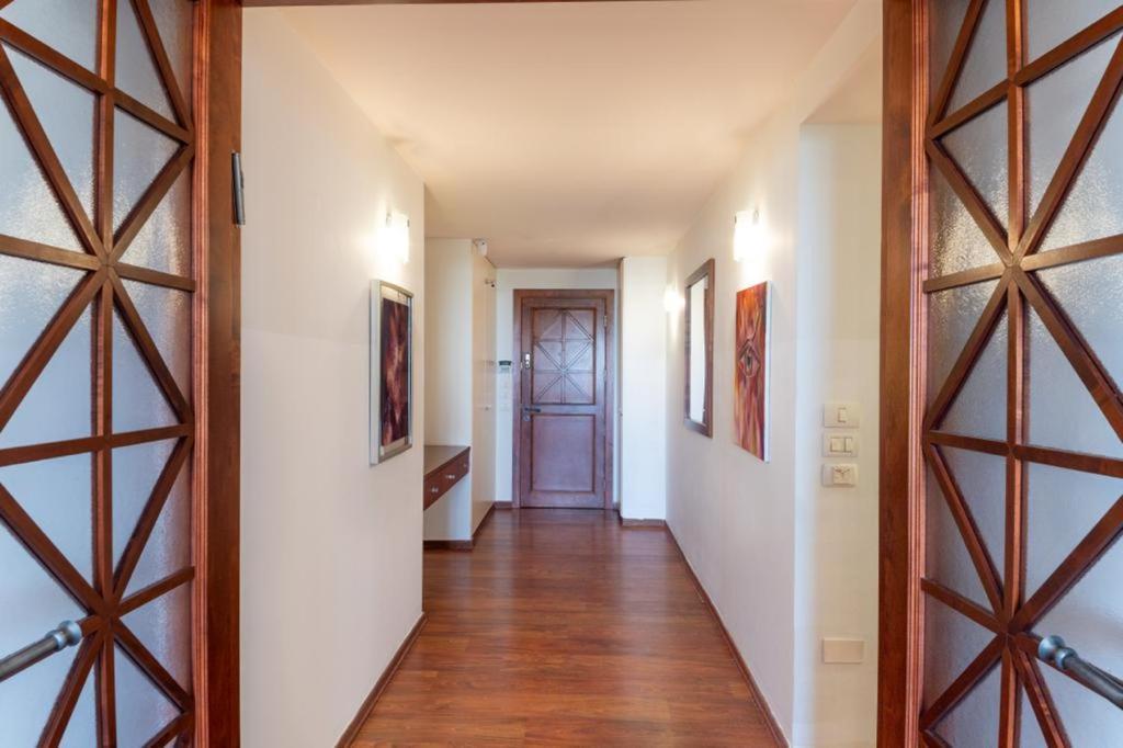 Art Apartment In Mamila - Art & View Jeruzsálem Kültér fotó